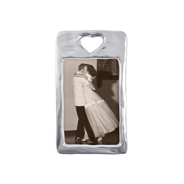 Mariposa 4x6 Open Heart Frame